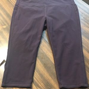 Athleta Capri leggings